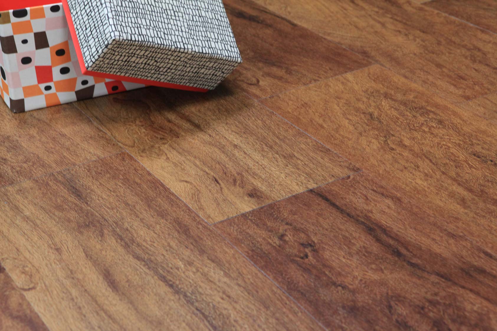 Essential Luxury Vinyl Plank Modern Surface Long Lasting