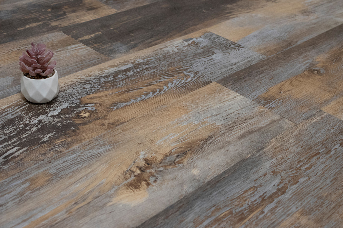 Pinnacle Luxury Vinyl Plank | Modern Surface | Long Lasting Quality